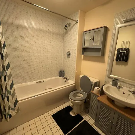 Spacious 2-bed Flat Next To Piccadilly Station, Mcr Apartment Manchester