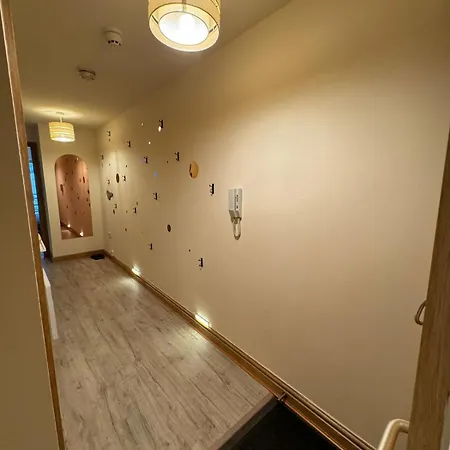 Spacious 2-bed Flat Next To Piccadilly Station, Mcr Apartment