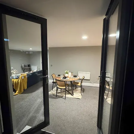 Ancoats 2br With Private Terrace Manchester