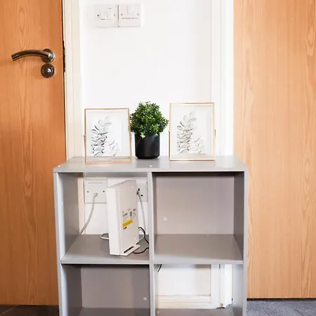 2 Bedroom By Coop Arena & Etihad Stadium