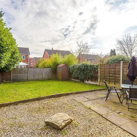 Casa vacanze Cosy 3Bdr House By Vista Stays Short Lets & Serviced Accommodation Manchester With Ps4 And Parking