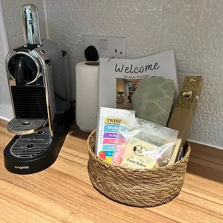 Getaway - 3br Near Etihad & Ao Arena - Sleeps 6