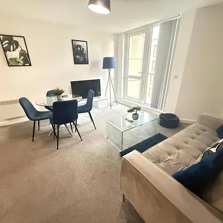 Escape To Modern 2br In Centre! * Manchester