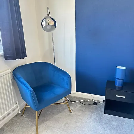 Pool&tennis Table - Up To 40 Percent Off Old Trafford 3 Bed