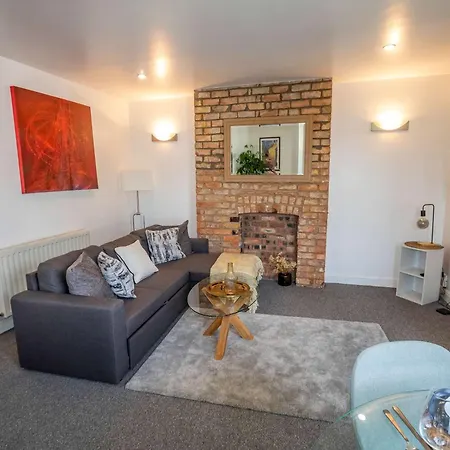 Daire Stunning Didsbury By Superhost Manchester