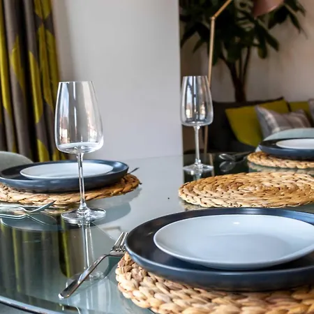 Apartman 2 Bed Didsbury Flat Sleeps 6 Free Parking Manchester