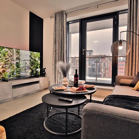 - 2-bed - Sleeps 4 - Wifi Lejlighed Manchester