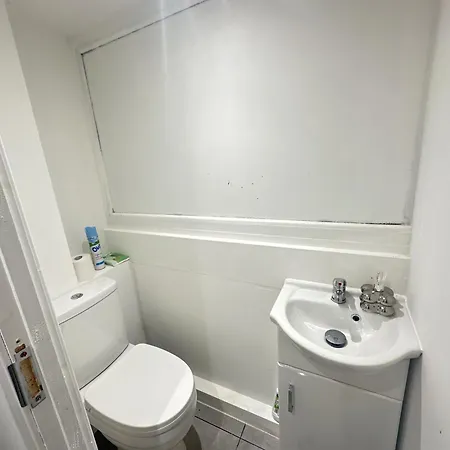 Ferienhaus Airport House - Long Near Hospital! Manchester