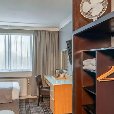 Hotel Airport