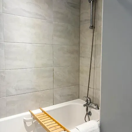 Spacious 2br 2ba Centre Sleeps 5 Apartamento Manchester