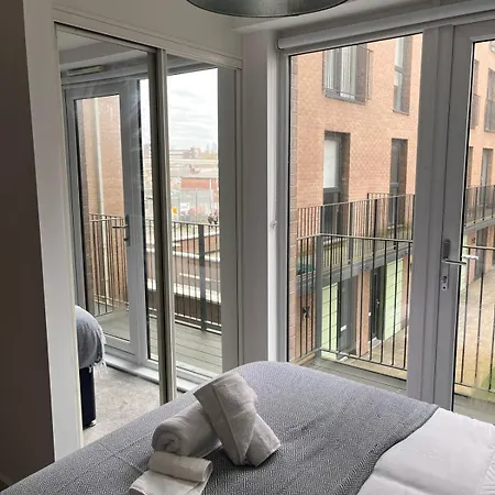 Appartement Stylish 2-bed In Salford By Stayfolk, Duplex Layout - Sleeps 4 Manchester