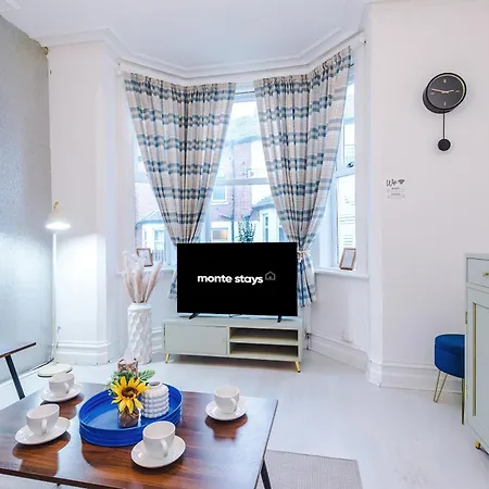 度假居 Free Parking, Games Room, Sleeps 7, *