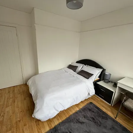 Kwatera prywatna Elegant Estates 5 Manchester