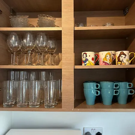 펜션 Cheerful 4-bedroom House With Multiple Car Parking 맨체스터