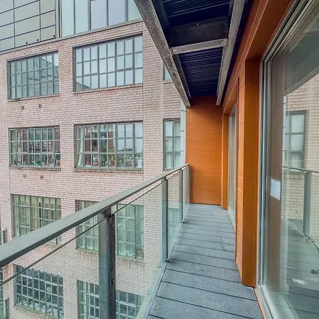 Apartment 2br - Centre - Balcony *