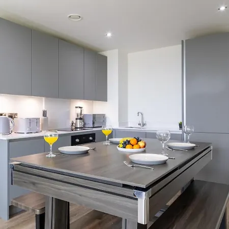 Apartment Centre,picadilly , Skyline View Manchester