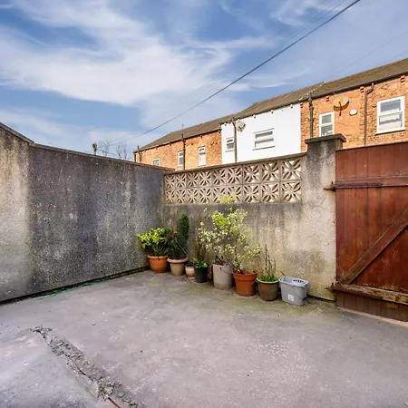 Modern Prestwich Near Heaton Park & Links Vakantiehuis *
