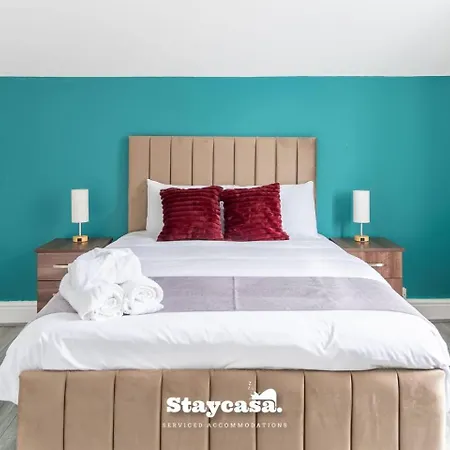 Modern 5-bed Haven Near Centre Manchester