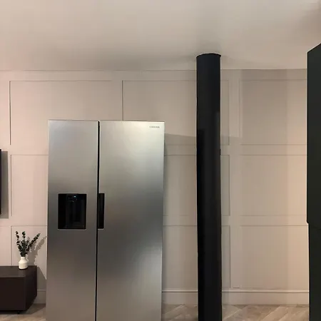 Apartment By Piccadilly & Canal St *