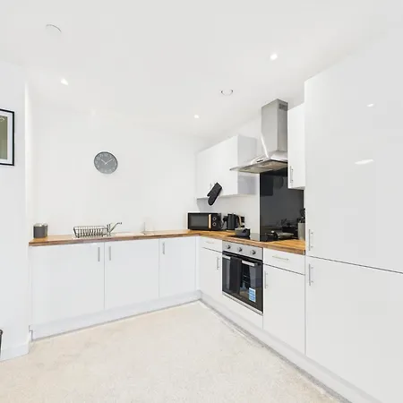 Premium 1br At Media