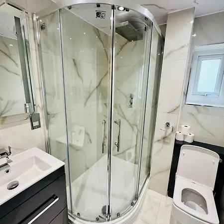 Luxury 5br With Access Апартаменты Манчестер