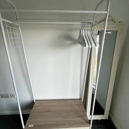 Chic 2-bed Flat - Coop Live & Ethiad