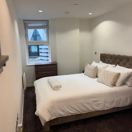 Numberone - Pink - Mediacityuk