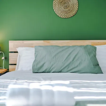 アパート Stunning 3 Bedroom In Stretford, Game Room, Summer House, Smart Tv, Driveway *