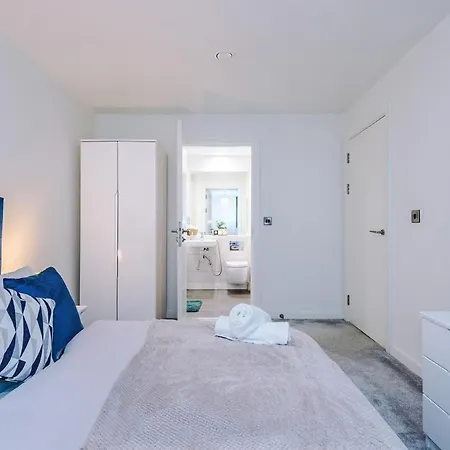 New Stylish Mcr Picadilly 2 Mins Away ! Апартаменты *