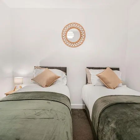 Old Trafford With Free Parking Manchester