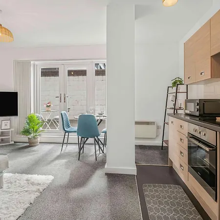 Old Trafford With Free Parking Appartement *