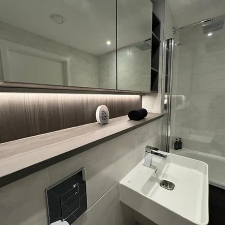 3 Bedroom Penthouse In The Centre Deansgate New Build High Floor Lejlighed