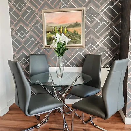 The Cosy Quarters - Popworks Manchester