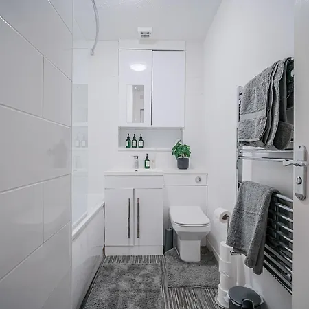 The Haus - A Serene Apartment