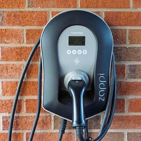 Spacious 4bd 3bt - Etihad - Coop - Pool Table - Free Parking Manchester