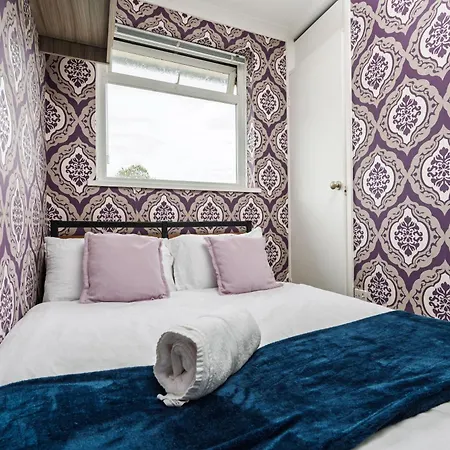 Vakantiehuis Boutique 3bd Opposite Etihad & Coop - Free Parking - Pool Table Manchester