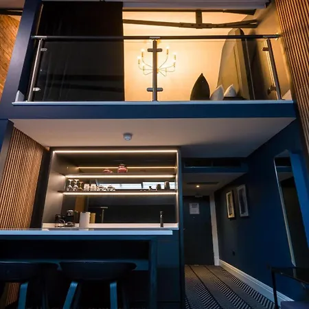 Отель Velvet Manchester, Worldhotels Crafted (adults Only) 4*