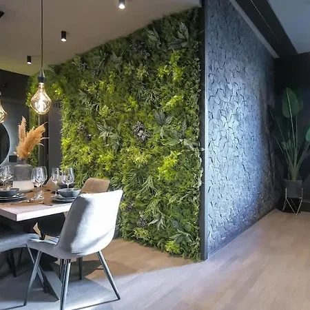 アパート Midnight At The Heim