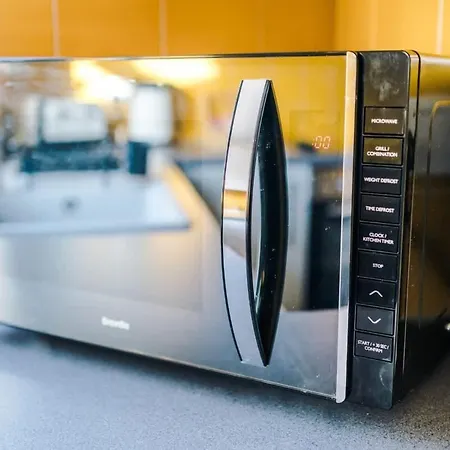 Barton House - Sleeping 10 別荘 *