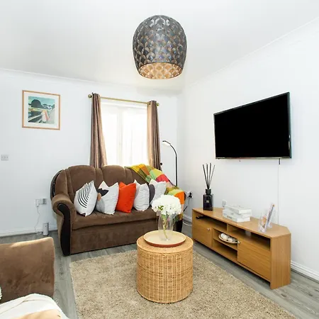 Vakantiehuis - Centre - Parking - Full Kitchen - M60