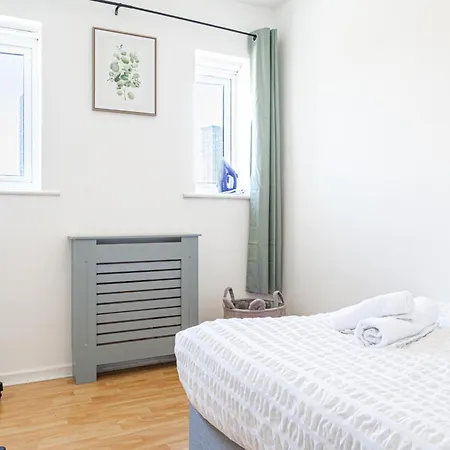شقة Apartmentsleeps6-parking-familyfriendly-citystay