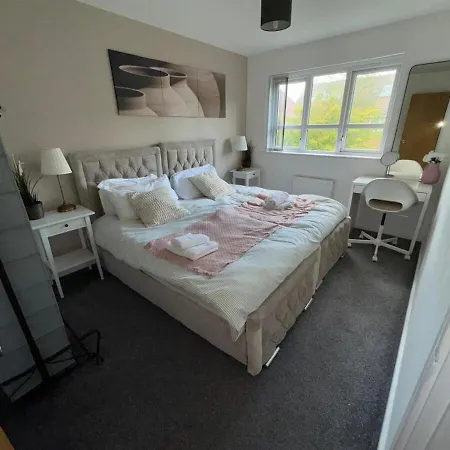 Blue Haven * Manchester