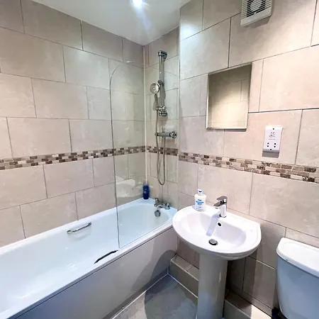 Stylish Stay! Park And Walk Anywhere *