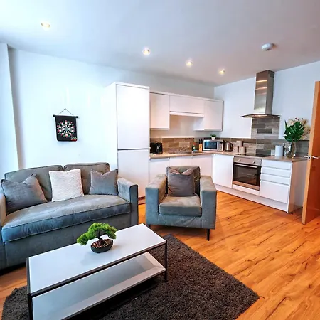 The Cosy Quarters - Popworks Apartment