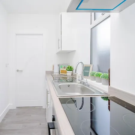 Flat One Chorley Road Apartamento Manchester