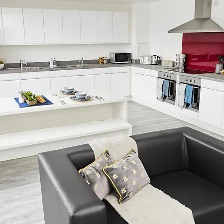 Archway Halls Met Apartment Manchester