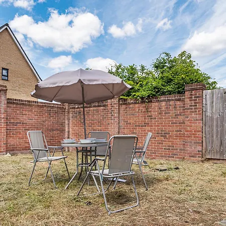 Chic Riverside Retreat Salford 4bd Free Parking Манчестер