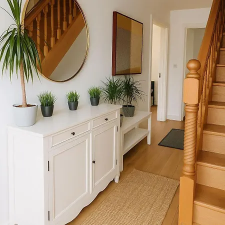 Beautiful House In The Heart Of A Golf Course. マンチェスター