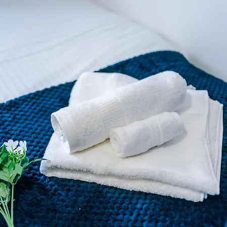 Salford Urban Escape - Stylish Allure Modern 2Br Stay For 6 - Smart Business Or Work Ready By Parydise Properties 맨체스터