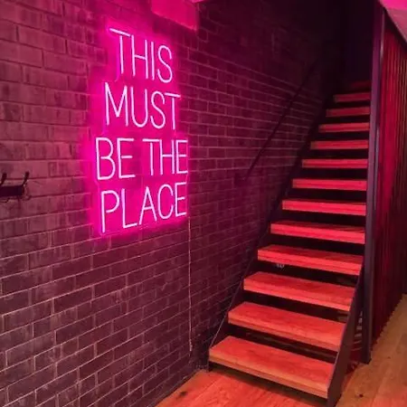 4 Bed Canal St Townhouse Free Parking Vakantiehuis Manchester